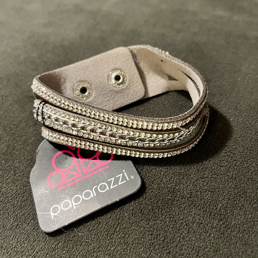 Paparazzi Silver and Gray Bracelet